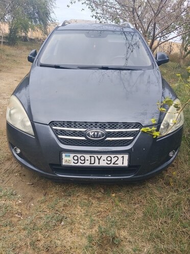 Kia  2008, 393,314 km - 2.0 l - Bakı