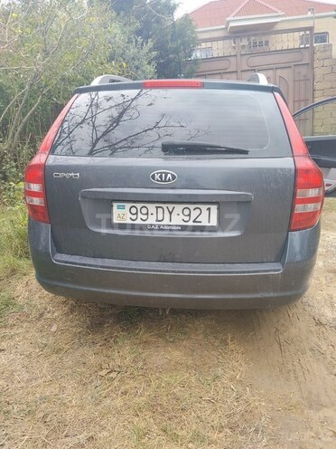 Kia  2008, 393,314 km - 2.0 l - Bakı