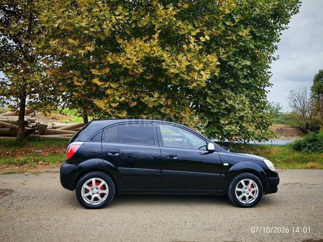Kia Rio 2009, 334,800 km - 1.4 l - Tovuz