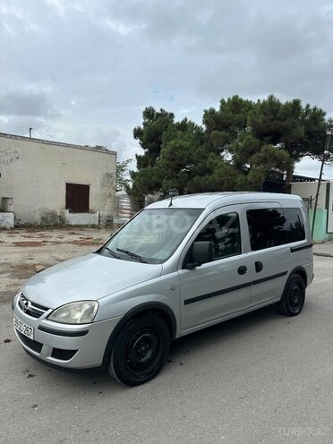 Opel Combo 2009, 215,000 km - 1.4 l - Bakı