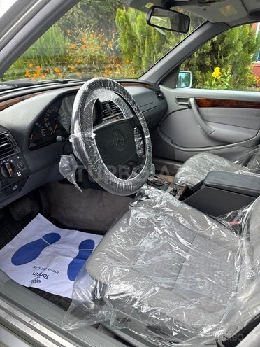 Mercedes C 180 1998, 289,000 km - 1.8 l - Ağcabədi