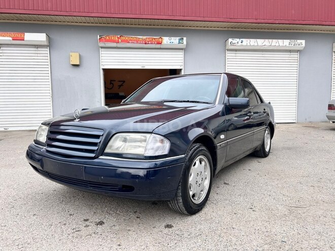 Mercedes C 220 1996, 317,000 km - 2.2 l - Bakı