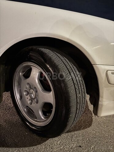 Mercedes E 320 2001, 495,000 km - 3.2 l - Bakı