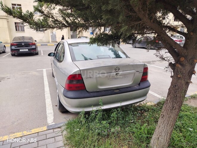 Opel Vectra 1998, 267,000 km - 2.0 l - Bakı