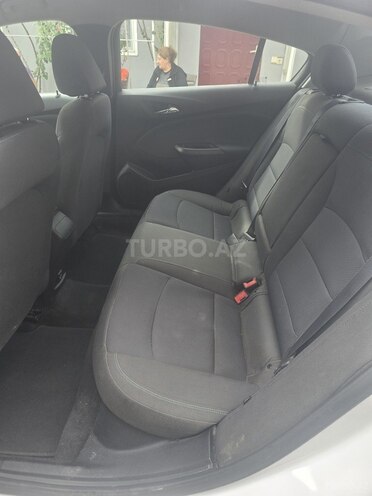 Chevrolet Cruze 2018, 202,000 km - 1.4 l - Tovuz