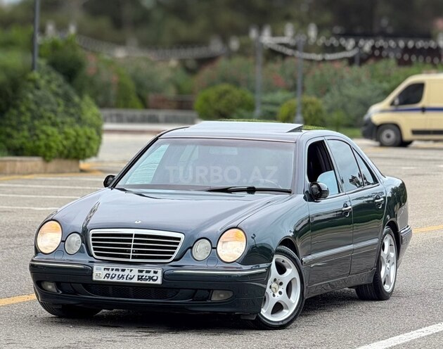 Mercedes E 320 2001, 375,000 km - 3.2 л - Bakı