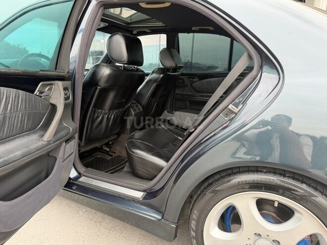 Mercedes E 320 2001, 375,000 km - 3.2 л - Bakı