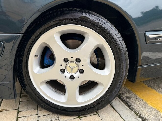 Mercedes E 320 2001, 375,000 km - 3.2 л - Bakı