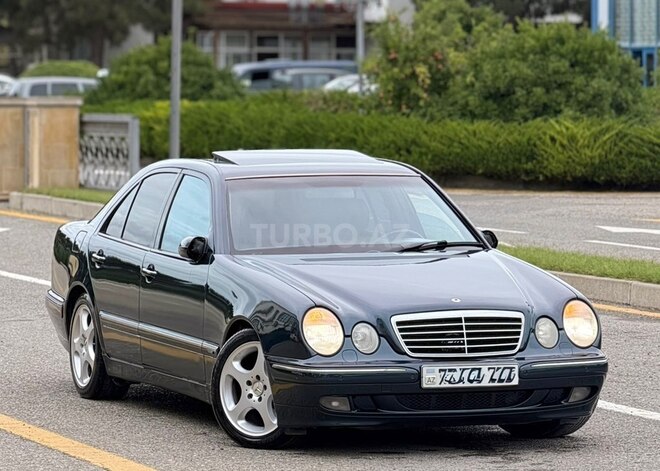 Mercedes E 320 2001, 375,000 km - 3.2 л - Bakı