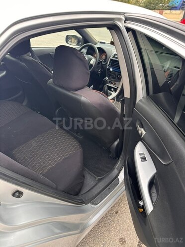 Toyota Corolla 2008, 350,000 km - 1.4 л - Bakı