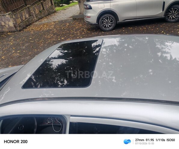 Mercedes E 220 2000, 476,582 km - 2.2 l - Quba