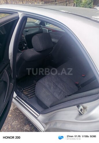 Mercedes E 220 2000, 476,582 km - 2.2 l - Quba