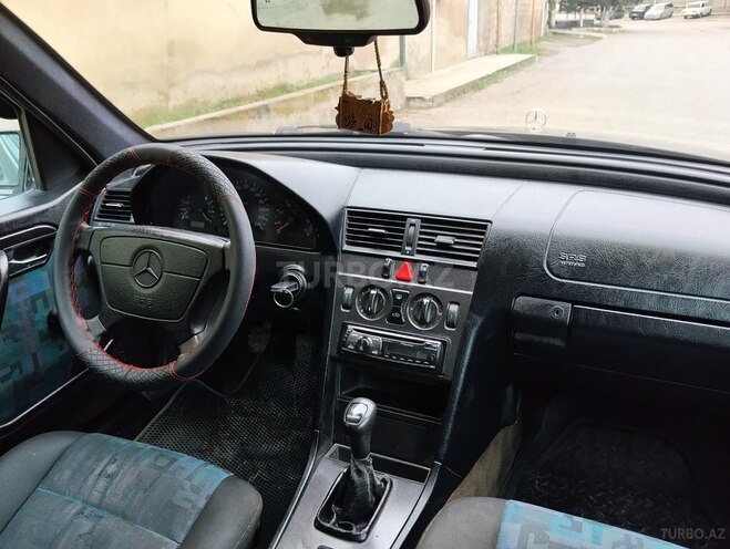 Mercedes C 180 1996, 254,500 km - 1.8 л - Bakı