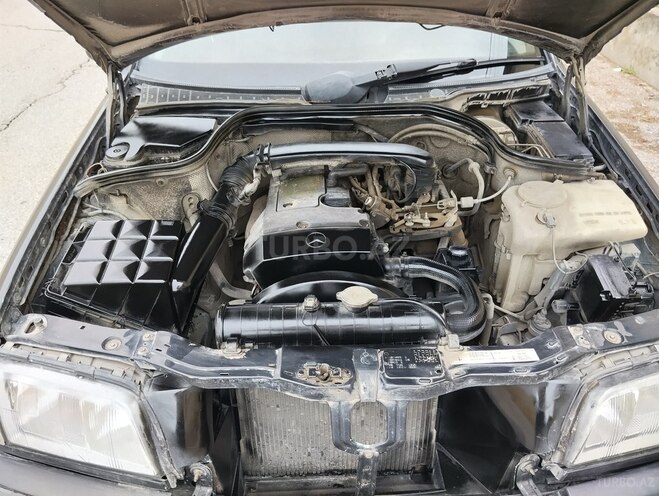 Mercedes C 180 1996, 254,500 km - 1.8 л - Bakı