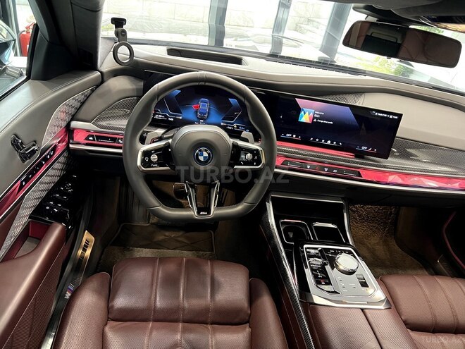 BMW 740 2023, 34,000 km - 3.0 л - Bakı