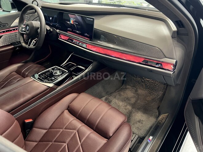 BMW 740 2023, 34,000 km - 3.0 л - Bakı