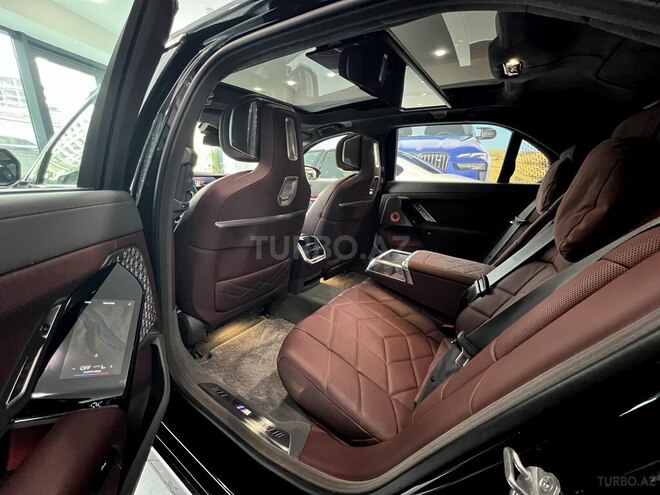 BMW 740 2023, 34,000 km - 3.0 л - Bakı