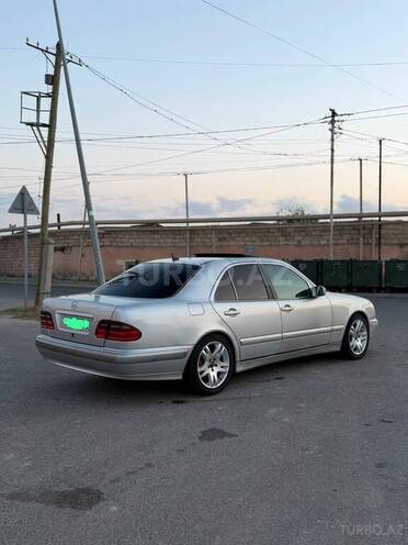 Mercedes E 220 2002, 600,000 km - 2.2 l - Bakı