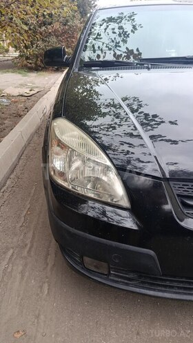 Kia Rio 2006, 319,022 km - 1.4 л - Yevlax