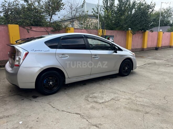 Toyota Prius 2010, 100,084 km - 1.8 l - Tovuz