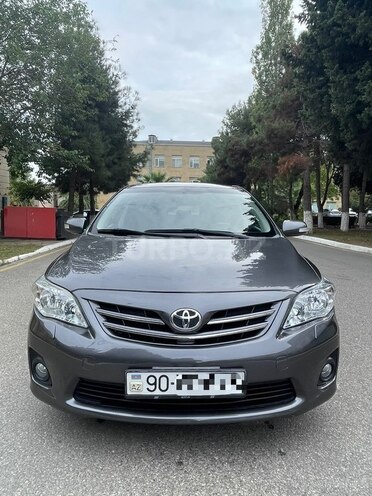 Toyota Corolla 2013, 209,700 km - 1.6 л - Bakı