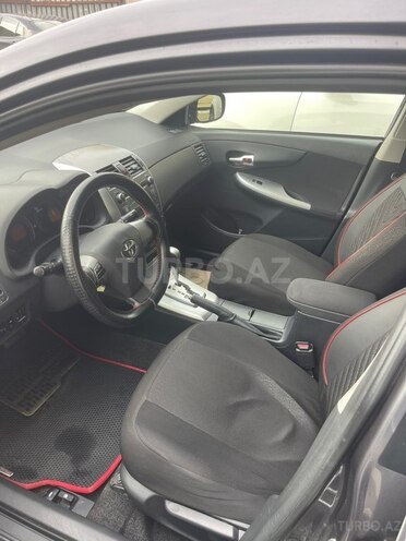 Toyota Corolla 2013, 209,700 km - 1.6 л - Bakı