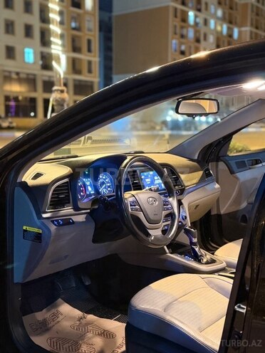 Hyundai Elantra 2016, 149,669 km - 2.0 л - Sumqayıt