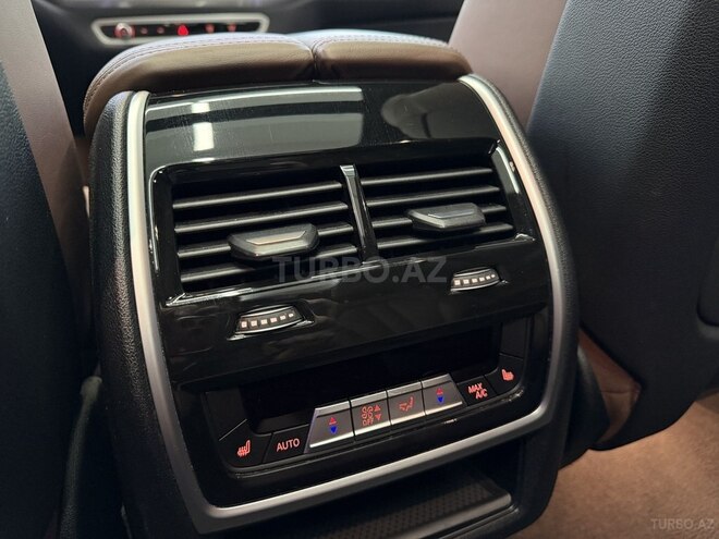 BMW X7 2023, 69,200 km - 3.0 л - Bakı