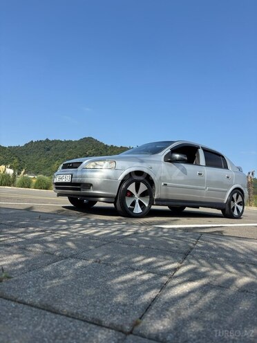 Opel Astra 1999, 163,949 km - 1.8 l - Salyan