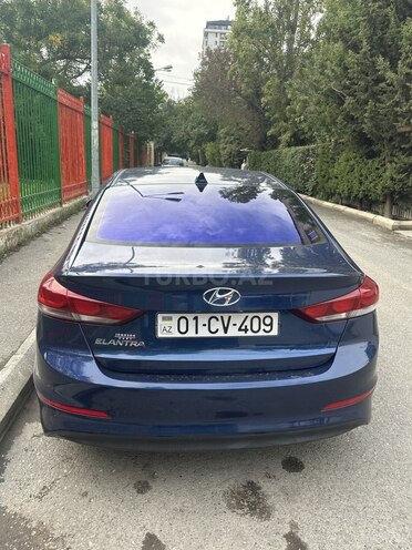 Hyundai Elantra 2018, 105,604 km - 1.8 l - Bakı