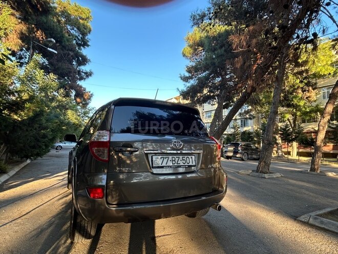 Toyota RAV4 2009, 122,000 km - 2.2 л - Bakı