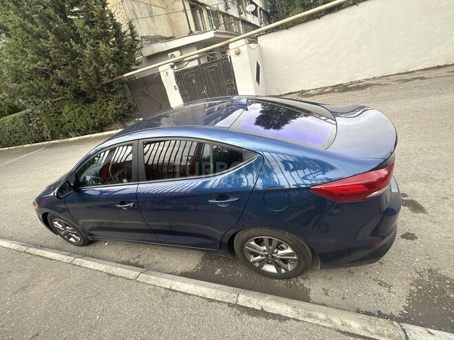 Hyundai Elantra 2018, 105,604 km - 1.8 l - Bakı