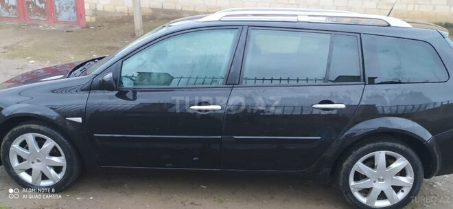 Renault Megane 2008, 270,000 km - 1.5 л - Qusar