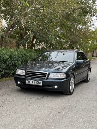 Mercedes C 220 2000, 478,000 km - 2.2 l - Bakı
