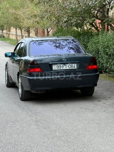 Mercedes C 220 2000, 478,000 km - 2.2 l - Bakı