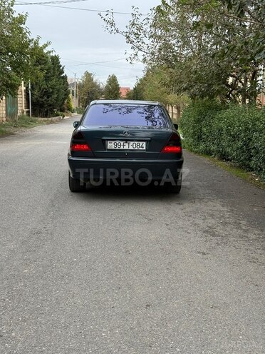 Mercedes C 220 2000, 478,000 km - 2.2 l - Bakı
