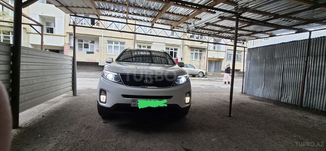 Kia Sorento 2012, 261,000 km - 2.0 l - Qəbələ