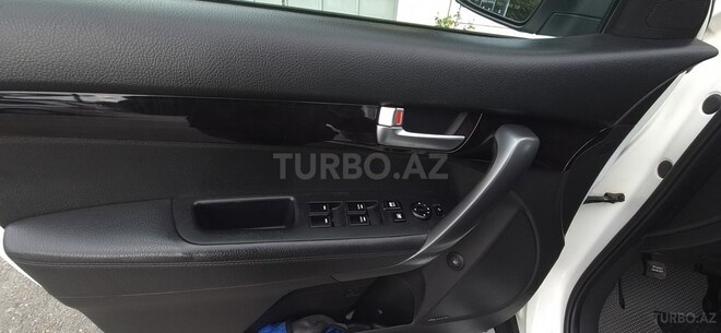 Kia Sorento 2012, 261,000 km - 2.0 l - Qəbələ