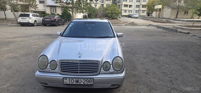 Mercedes E 240 1999, 444,579 km - 2.4 l - Gəncə