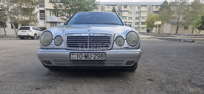 Mercedes E 240 1999, 444,579 km - 2.4 l - Gəncə