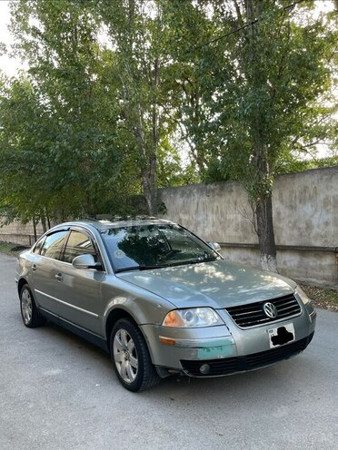 Volkswagen Passat 2004, 357,772 km - 1.8 л - Bakı