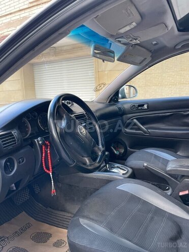 Volkswagen Passat 2004, 357,772 km - 1.8 л - Bakı