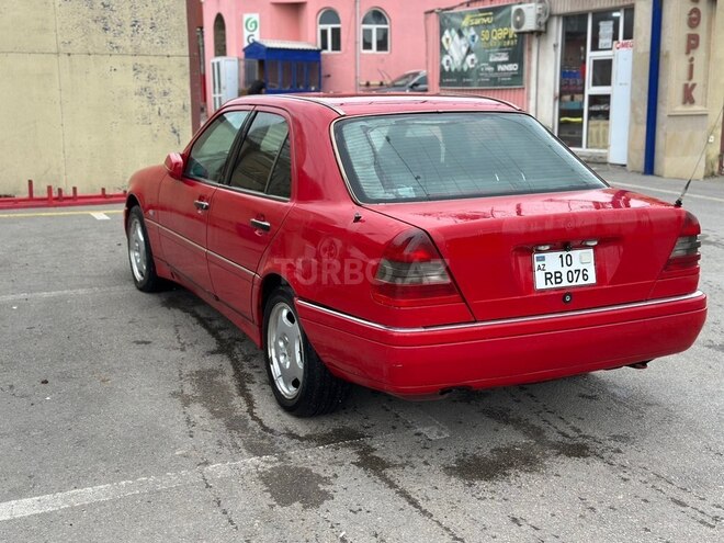 Mercedes C 220 1995, 238,580 km - 2.2 l - Bakı