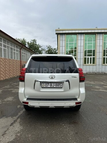 Toyota Land Cruiser Prado 2010, 128,000 km - 2.7 л - Astara