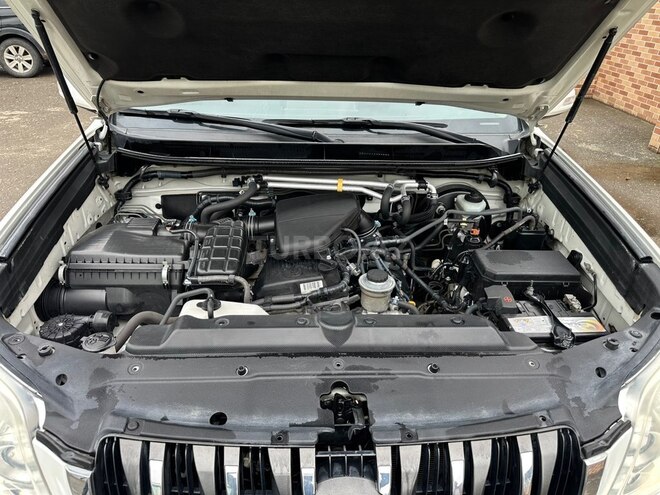 Toyota Land Cruiser Prado 2010, 128,000 km - 2.7 л - Astara