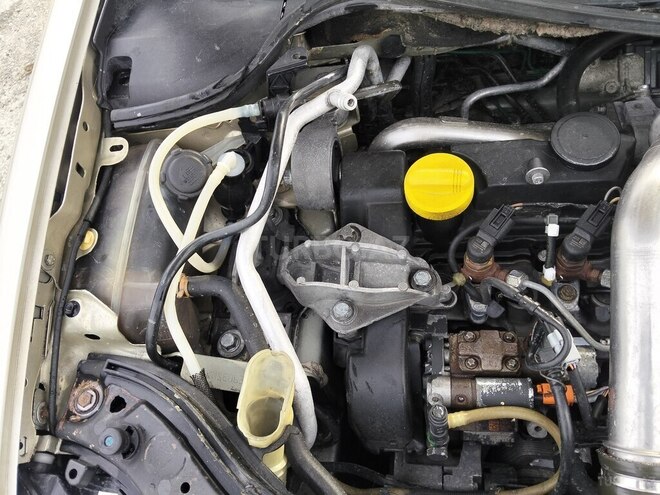 Renault Megane 2005, 298,334 km - 1.5 л - Bakı