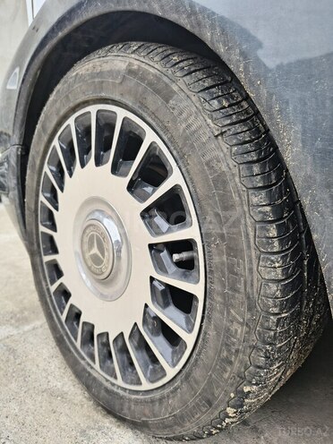 Mercedes E 240 2000, 253,000 km - 2.4 l - Xudat