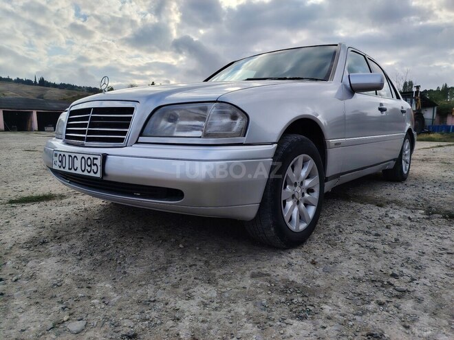 Mercedes C 200 1995, 456,000 km - 2.0 л - Şamaxı