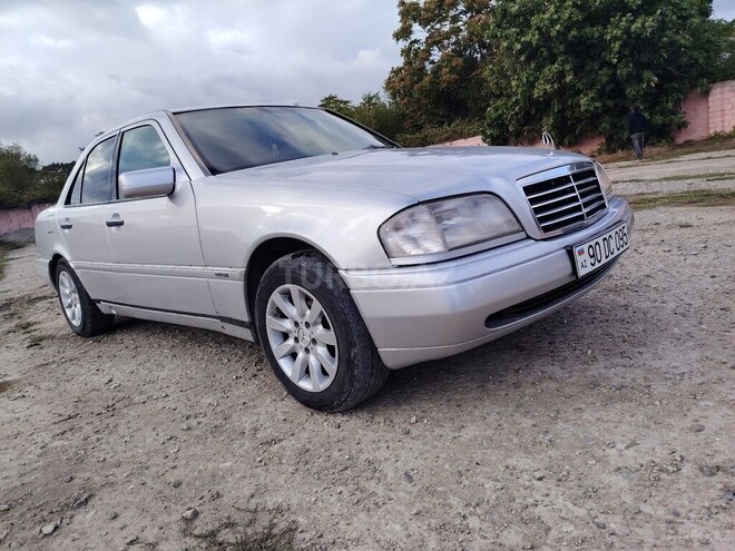 Mercedes C 200 1995, 456,000 km - 2.0 л - Şamaxı