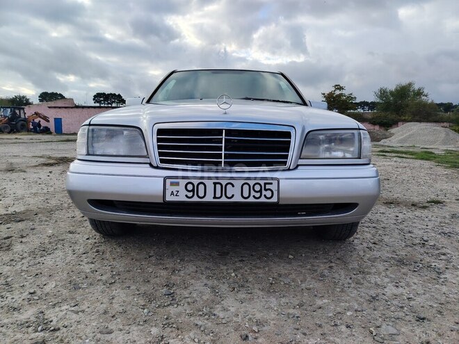 Mercedes C 200 1995, 456,000 km - 2.0 л - Şamaxı